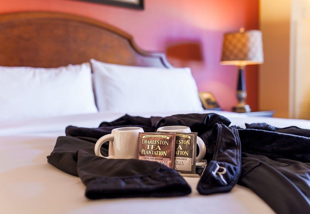 The Lindy Renaissance Charleston Hotel Exterior photo